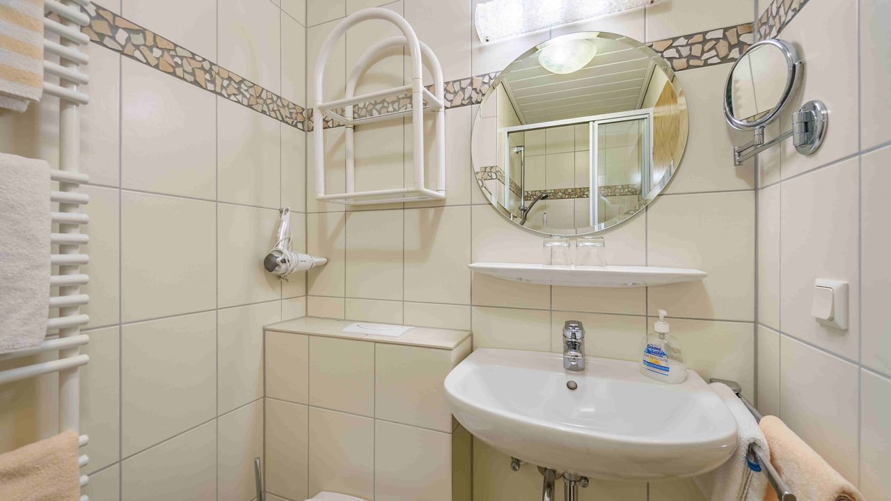 Badezimmerbeispiel Badezimmerbeispiel